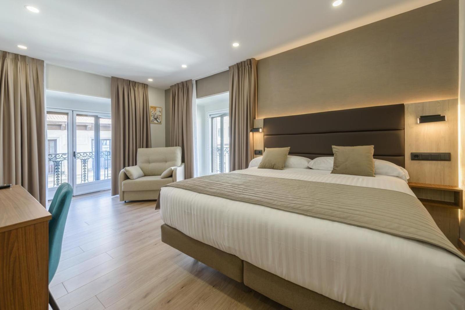 Hostal Sun Gate Мадрид Экстерьер фото